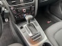 Audi A4 PRO LINE / Automaat / 20&#39;&#39; Velgen  / Quattro Grille / Open dak / Stoelverwarming / Super strakke auto.