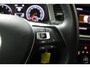 Volkswagen T-Roc 1.0 TSI Style Business Navigatie | Achteruitrijcamera | 17" Velgen | Stoelverwarming