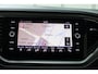 Volkswagen T-Roc 1.0 TSI Style Business Navigatie | Achteruitrijcamera | 17" Velgen | Stoelverwarming