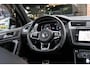 Volkswagen Tiguan 2.0 TSI 4Motion R-Line Pano / Trekhaak / Camera
