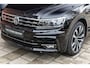 Volkswagen Tiguan 2.0 TSI 4Motion R-Line Pano / Trekhaak / Camera