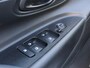 Hyundai i20 1.0 T-GDI Comfort | Achteruitrijcamera | Apple-/Android Carplay | Digitaal cockpit | Stuur-/Stoelverwarming | Two-tone | 16-inch lichtmetalen velgen | Cruise Control