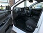 Hyundai i20 1.0 T-GDI Comfort | Achteruitrijcamera | Apple-/Android Carplay | Digitaal cockpit | Stuur-/Stoelverwarming | Two-tone | 16-inch lichtmetalen velgen | Cruise Control