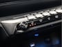 Peugeot 5008 1.2 PureTech Deluxe 7 Persoons Automaat (PANORAMADAK, APPLE CARPLAY, MEMORY SEATS, LEDER, STOELVERWARMING, 360 CAMERA, SPORTSTOELEN, LED KOPLAMPEN, GETINT GLAS, TREKHAAK, NIEUWSTAAT)