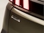 Peugeot 5008 1.2 PureTech Deluxe 7 Persoons Automaat (PANORAMADAK, APPLE CARPLAY, MEMORY SEATS, LEDER, STOELVERWARMING, 360 CAMERA, SPORTSTOELEN, LED KOPLAMPEN, GETINT GLAS, TREKHAAK, NIEUWSTAAT)