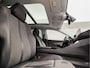 Peugeot 5008 1.2 PureTech Deluxe 7 Persoons Automaat (PANORAMADAK, APPLE CARPLAY, MEMORY SEATS, LEDER, STOELVERWARMING, 360 CAMERA, SPORTSTOELEN, LED KOPLAMPEN, GETINT GLAS, TREKHAAK, NIEUWSTAAT)