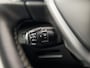 Peugeot 5008 1.2 PureTech Sport 7 Persoons (APPLE CARPLAY, GROOT NAVI, 360 CAMERA, LEDER, GETINT GLAS, SPORTSTOELEN, CRUISE, DAB+, PARKEERSENSOREN, LANE ASSIST, NIEUWSTAAT)