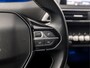 Peugeot 5008 1.2 PureTech Sport 7 Persoons (APPLE CARPLAY, GROOT NAVI, 360 CAMERA, LEDER, GETINT GLAS, SPORTSTOELEN, CRUISE, DAB+, PARKEERSENSOREN, LANE ASSIST, NIEUWSTAAT)