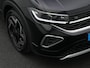 Volkswagen T-Cross 1.0 TSI 115 pk DSG R-Line Edition | IQ Light | Sportstoelen | Parkeersensoren voor/achter | Stoelverwarming | Carplay | 17 inch