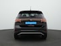 Volkswagen T-Cross 1.0 TSI 115 pk DSG R-Line Edition | IQ Light | Sportstoelen | Parkeersensoren voor/achter | Stoelverwarming | Carplay | 17 inch