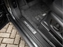 Land Rover Defender 110 2.0 P400e 110 X-Dynamic SE | Head-Up Display | Cold Climate Pack | Panoramisch schuif-/kanteldak | Elektrische trekhaak | 24 maanden Land Rover Approved