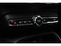 Volvo XC40 1.5 T4 Recharge R-Design - ACC - Memory - Pano - 360 Camera - Stoelverwarming - H&K - Rijklaar