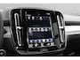 Volvo XC40 1.5 T4 Recharge R-Design - ACC - Memory - Pano - 360 Camera - Stoelverwarming - H&K - Rijklaar