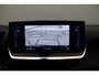 Peugeot 2008 1.2 PureTech Allure Pack | Achterbank in delen neerklapbaar | Achteruitrijcamera | Airco (automatisch)