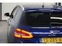 Peugeot 308 SW 1.2 PureTech Blue Lease Premium 130 PK! AUTOMAAT! LEER CAMERA PANO CLIMA PDC CRUISE TREKHAAK etc.
