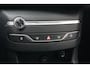 Peugeot 308 SW 1.2 PureTech Blue Lease Premium 130 PK! AUTOMAAT! LEER CAMERA PANO CLIMA PDC CRUISE TREKHAAK etc.