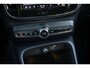 Volvo XC40 2.0 B4 Plus Dark | Trekhaak | Adaptive Cruise Control | Dode hoek detectie BLIS | Harman/Kardon audio | Elektrische stoelverstelling | Stoel- en stuurverwarming | Verwarmde Voorruit |