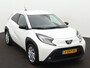 Toyota Aygo X 1.0 VVT-i MT first | LED Verlichting | Stoelverwarming | 17' Velgen | Privacy Glass |