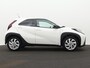 Toyota Aygo X 1.0 VVT-i MT first | LED Verlichting | Stoelverwarming | 17' Velgen | Privacy Glass |