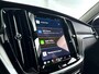 Volvo V60 T6 Aut. Plug-in hybrid AWD Ultra Dark | Panoramadak | Harman Kardon | Head- up display | Parkeercamera | Trekhaak