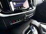 Volvo V60 T6 Aut. Plug-in hybrid AWD Ultra Dark | Panoramadak | Harman Kardon | Head- up display | Parkeercamera | Trekhaak