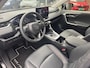 Toyota RAV4 2.5 Hybrid STYLE LEER STOEL/STUURVERW NAVI KEYLESS PARK-SENSOREN CAMERA CLIMA EL-ACHTERKLEP APPLE/ANDROID 18'' LM-VELGEN