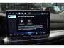 Volkswagen Golf 1.5 TSI Life navi clima cruise trekhaak facelift model !!