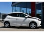 Toyota Aygo 1.0 VVT-i x-play 69pk 5-deurs | Camera achter | Airco | Dealer onderhouden | Nieuwe APK |