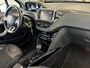 Peugeot 2008 1.2 PureTech Allure | € 1.000 INRUILPREMIE | Automaat | Camera | Navi | Trekhaak | Stoelverwarming | Clima | ( Vesteging - Vianen )
