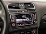 Volkswagen Polo 1.2 TSI Sportline Automaat (NAVIGATIE, CLIMATE, PARKEERSENSOREN, CRUISE, SPORTSTOELEN, LM VELGEN, TREKHAAK, NIEUWE APK, NIEUWSTAAT)