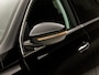 Peugeot 308 SW 1.2 PureTech Premium Sport (PANORAMADAK, NAVIGATIE, CAMERA, GETINT GLAS, SPORTSTOELEN, STOELVERWARMING, TREKHAAK, KEYLESS, CRUISE, NIEUWSTAAT)