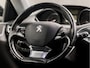 Peugeot 308 SW 1.2 PureTech Premium Sport (PANORAMADAK, NAVIGATIE, CAMERA, GETINT GLAS, SPORTSTOELEN, STOELVERWARMING, TREKHAAK, KEYLESS, CRUISE, NIEUWSTAAT)