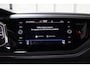 Volkswagen Taigo 1.5 TSI DSG R-Line Blackstyle Navigatie | 18" Velgen | Camera | Stoelverwarming