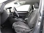 Volkswagen Golf 1.0 TSI 110 PK Life Business | NIEUW BINNEN | Stoelverwarming | ERGO Stoel | Keyless | Camera | Getint Glas |