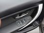 BMW 3-Serie 320i Executive | Climate | Cruise | Navigatie | LM Velgen | Parkeersensoren |