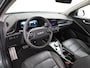 Kia e-Niro EV 64,8 kWh 218 pk Full-Options Executive Leer+Elektr.+Geheug. Adap.Cruise Schuif/Kanteldak HUD Camera Apple Carplay Android Auto Harman&Kardon®-Audio Navi 3d-Digi-Dash.Ecc Pdc Stoelverwarming/ventilatie/koeling Stuur+Achterbankverwarming 3 fase 11kw thuis laden Origineel Nederlandse Auto Fabrieksgarantie tot 30-5-2031! Grootste Accu  51.000 nieuw! tot 750 Trekvermogen!