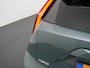 Kia e-Niro EV 64,8 kWh 218 pk Full-Options Executive Leer+Elektr.+Geheug. Adap.Cruise Schuif/Kanteldak HUD Camera Apple Carplay Android Auto Harman&Kardon®-Audio Navi 3d-Digi-Dash.Ecc Pdc Stoelverwarming/ventilatie/koeling Stuur+Achterbankverwarming 3 fase 11kw thuis laden Origineel Nederlandse Auto Fabrieksgarantie tot 30-5-2031! Grootste Accu  51.000 nieuw! tot 750 Trekvermogen!