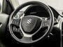 Suzuki Vitara 1.6 Exclusive Sport Automaat (APPLE CARPLAY, CLIMATE, CAMERA, STOELVERWARMING, SPORTSTOELEN, LM VELGEN, TREKHAAK, CRUISE, NIEUWSTAAT)