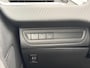 Peugeot 2008 1.2 PureTech Blue Lion | Trekhaak | Navigatie | Airco | Parkeersens. |