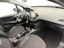 Peugeot 2008 1.2 PureTech Blue Lion | Trekhaak | Navigatie | Airco | Parkeersens. |