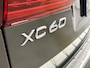 Volvo XC60 T5 AWD Inscription | 20" | Panoramadak | Nappa leder | Bowers & Wilkins | Head-up | Trekhaak | Full LED | Adaptieve cruise | BLIS | Stoel/stuur/achterbankverwarming | Parkeerverwarming