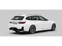 BMW 3-Serie Touring 330e M Sport Pro - Trekhaak - Panoramadak - Parking/Driving Assistant - Elektrisch verstelbare/verwarmde stoelen - Hifi - Comfort Access - Ambiance verlichting - Sportstoelen -