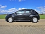 Toyota Yaris 1.5 Hybrid 115 Business - Euro 6 - 95 Pk - Navigatie - ParkeerCamera - AppleCarplay AndroidAuto