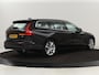 Volvo V60 2.0 D4 Momentum | Carplay | Half leder | Navigatie | Full LED | Digital Cockpit | Parkeerverwarming | Climate control | Parkeerhulp | Cruise control