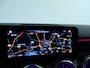 Mercedes-Benz GLB 200 AMG Nightpakket 7 Persoons | Panoramadak | Distronic | Keyless-Go | Memory | Sfeerverlichting | Augmented Reality | Inclusief 24 maanden Mercedes-Benz Certified garantie voor Europa.