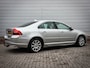 Volvo S80 2.0 T Momentum | Clima | Cruise | Leer | Stoelverwarming | Trekhaak | 17 inch |