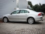 Volvo S80 2.0 T Momentum | Clima | Cruise | Leer | Stoelverwarming | Trekhaak | 17 inch |