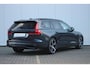 Volvo V60 T8 455PK Plug-in hybrid AWD Ultra Dark | Adaptive Cruise & Pilot Assist | Bowers & Wilkins High End Audio | Nappa Leder incl. Stoelventilatie | Stoel&Stuurverwarming | Glossy Black Emblemen |