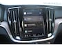 Volvo V60 T8 455PK Plug-in hybrid AWD Ultra Dark | Adaptive Cruise & Pilot Assist | Bowers & Wilkins High End Audio | Nappa Leder incl. Stoelventilatie | Stoel&Stuurverwarming | Glossy Black Emblemen |