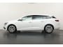 Renault Megane Estate 1.3 140pk TCe Techno Automaat | Trekhaak | 1700kg Trekgewicht | Navigatie | Parkeer Camera | All Season Banden | Cruise Control |